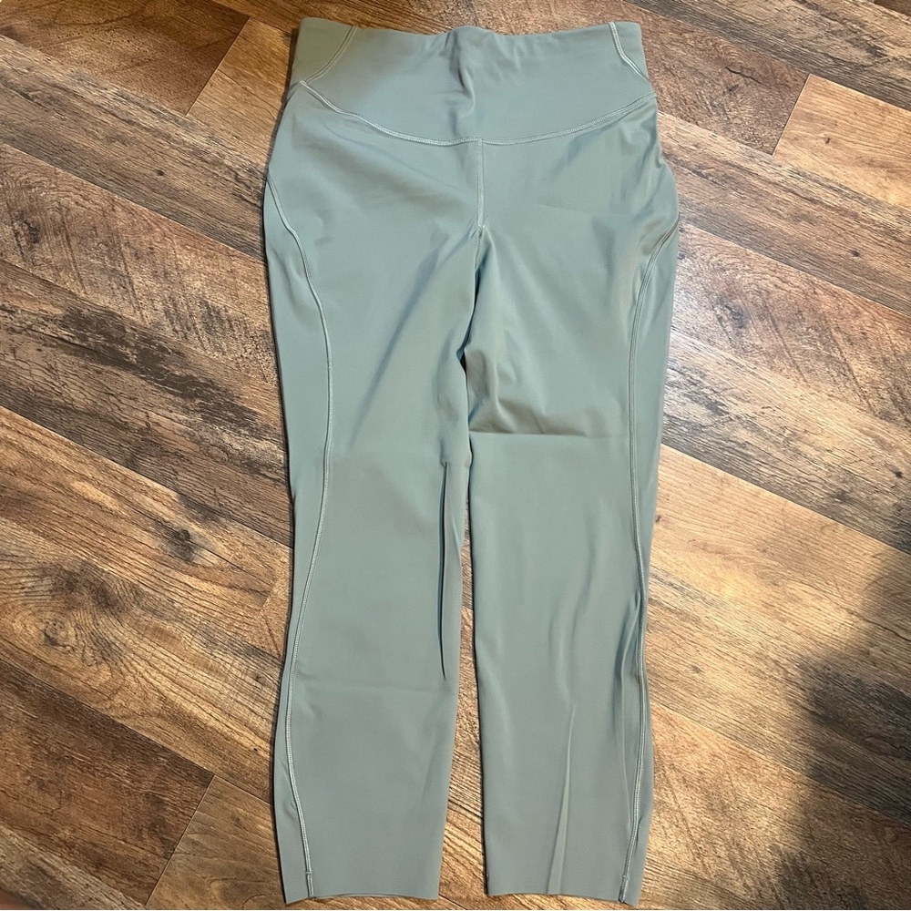 Lululemon wunder train leggings
